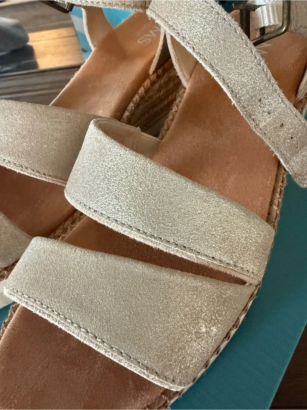 TOMS Champagne Metallic Suede “Darya” Sandals (8.5)